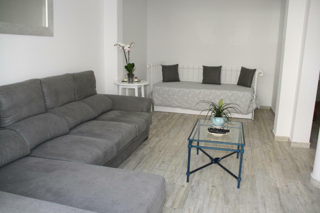 Апартаменты House Of Orchids With Patio Вила-Реал-ди-Санту-Антониу Экстерьер фото